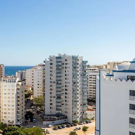 Lejlighed Behappy 10 Minutes From The Beach, Wifi & Ac Portimão